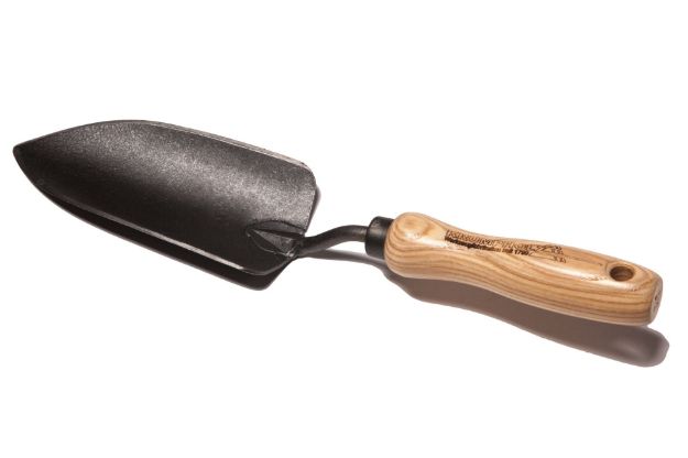 Bilde av KRUMPHOLZ - Klassisk håndspade i smidd stål